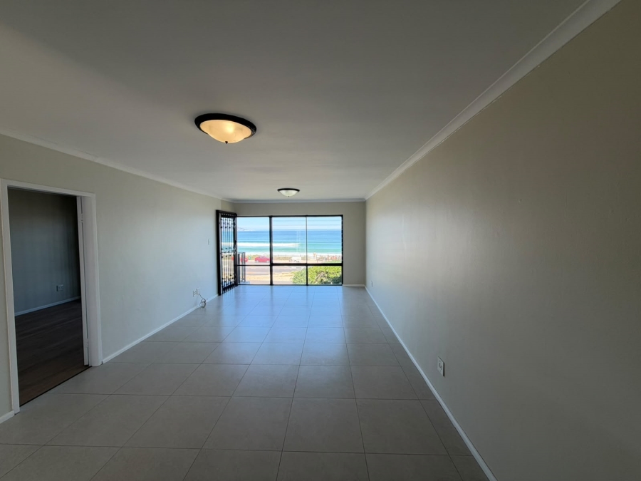 To Let 2 Bedroom Property for Rent in Bloubergstrand Western Cape